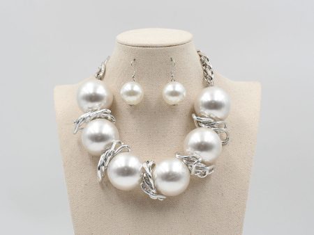 Large Pearl Necklace & Earrings Sale