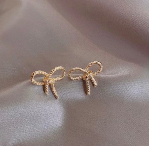 Golden Sweet Bow Earrings For Sale