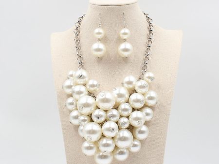 Layered Pearl Necklace & Earrings Supply