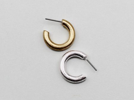 20mm Matt Metal Hoop Earrings on Sale