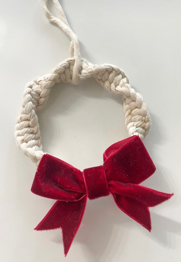 Pretty Little Bow Macrame Wreath Decor Supply